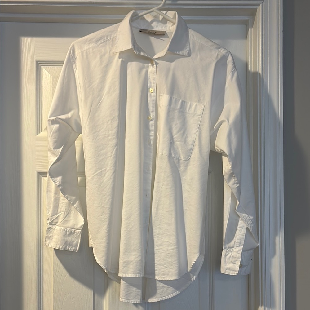 Your favorite white cotton shirt